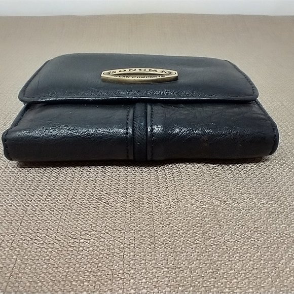 SONOMA BLACK LEATHER COMPACT WALLET - Picture 2 of 13